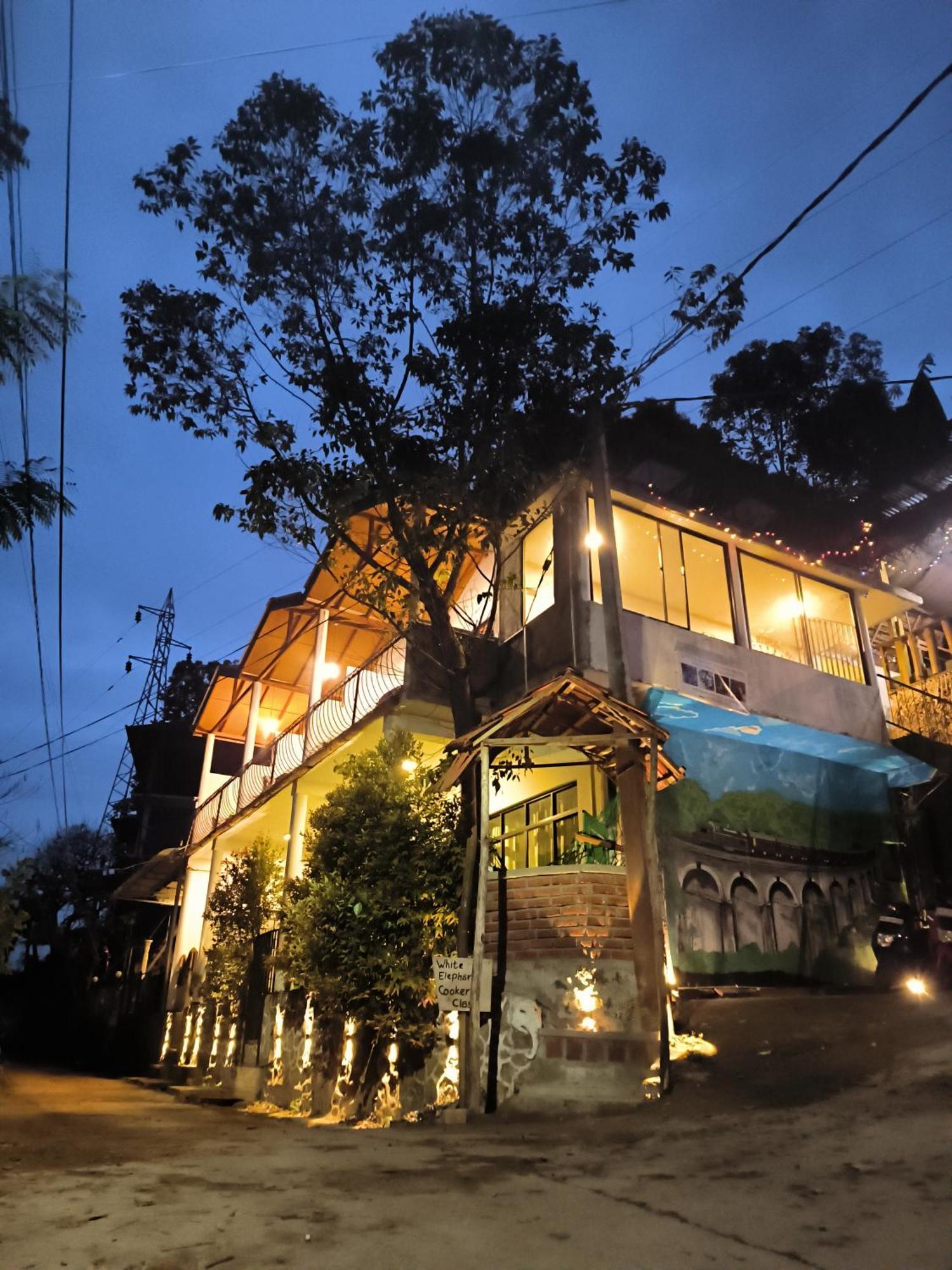 Slon White Elephant Ella Exterior foto